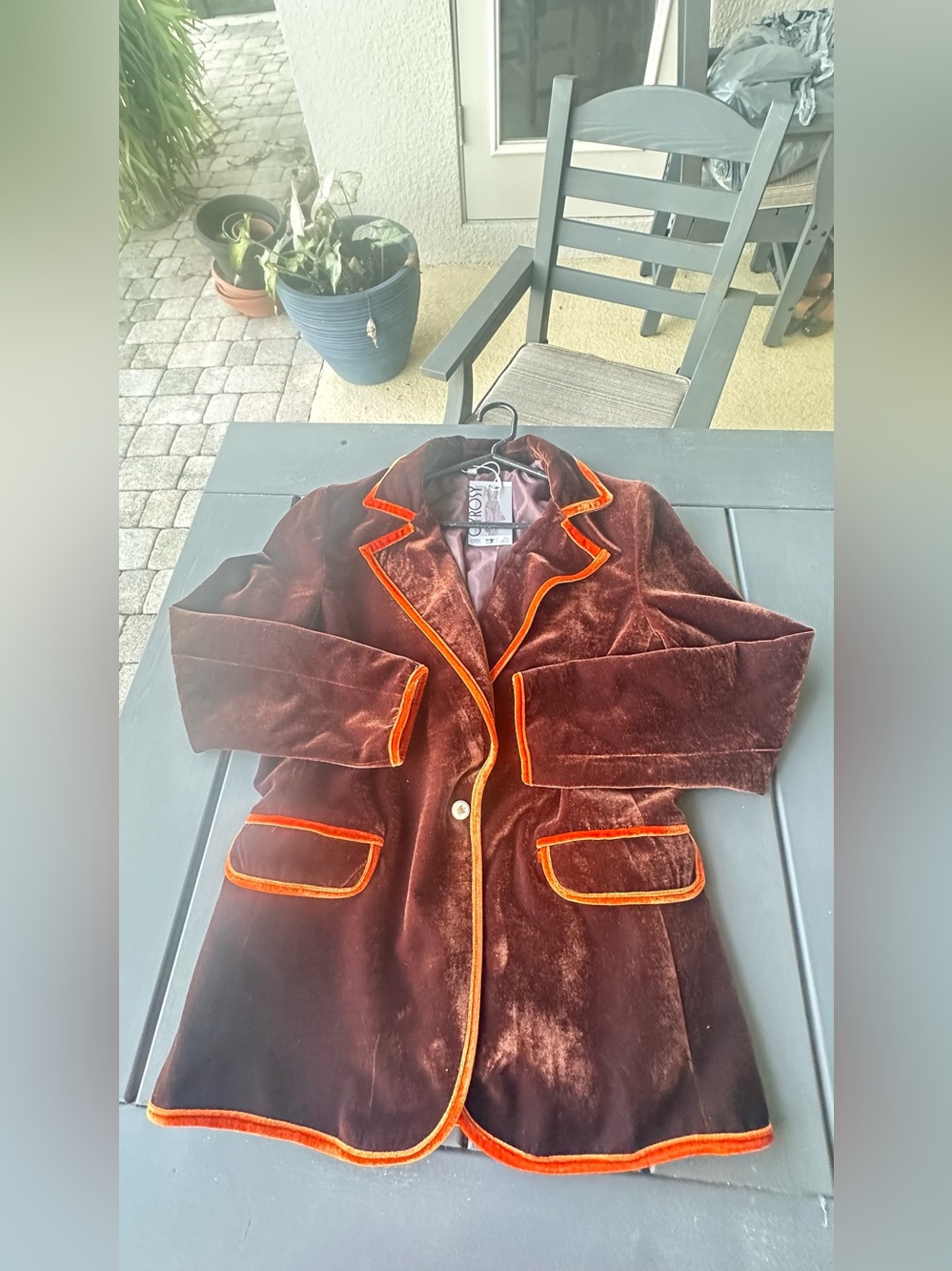 Oyrosy blazer Velvet with Orange Piping Size S - Picture 4 of 7